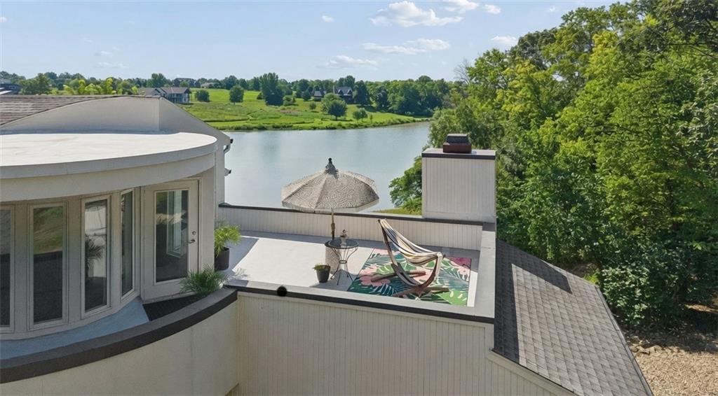 5th image of 15404 Lake Point Dr, Bonner Springs, KS 66012 | MLS# 2632224