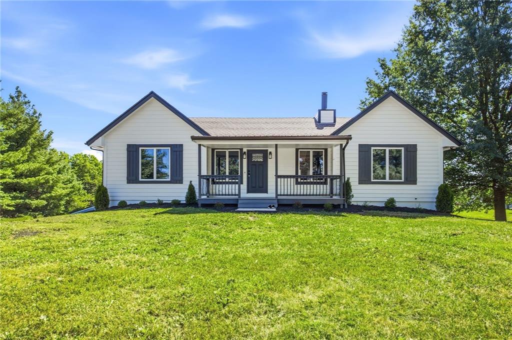 1st image of 17409 Baxter Rd, Lawson, MO 64062 | MLS# 2632230