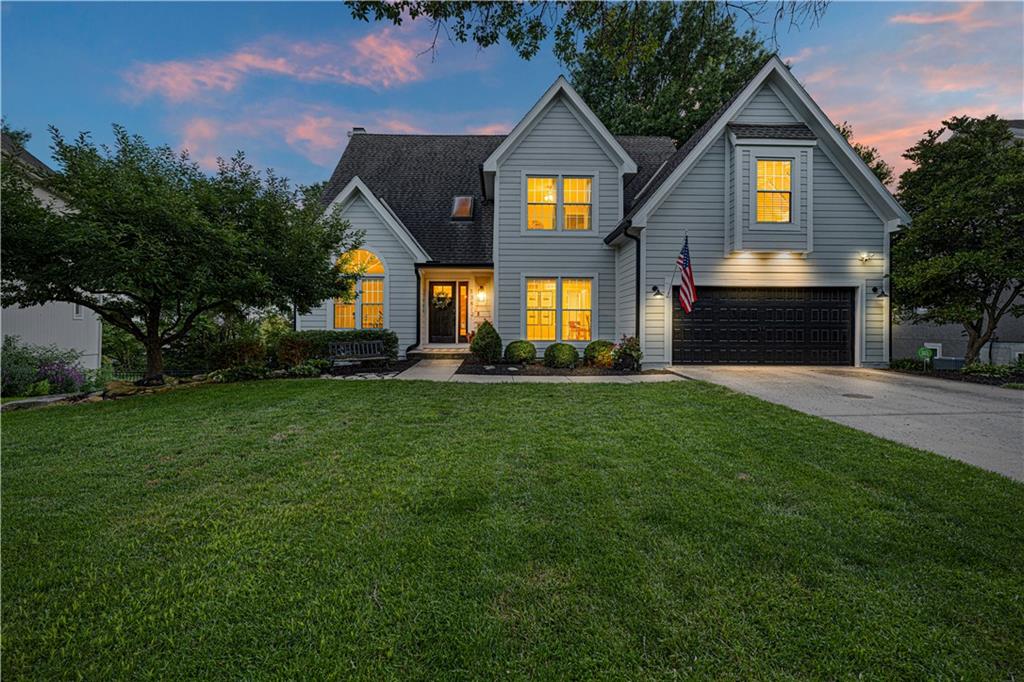 2nd image of 13812 Meadow Ln, Overland Park, KS 66224 | MLS# 2632240