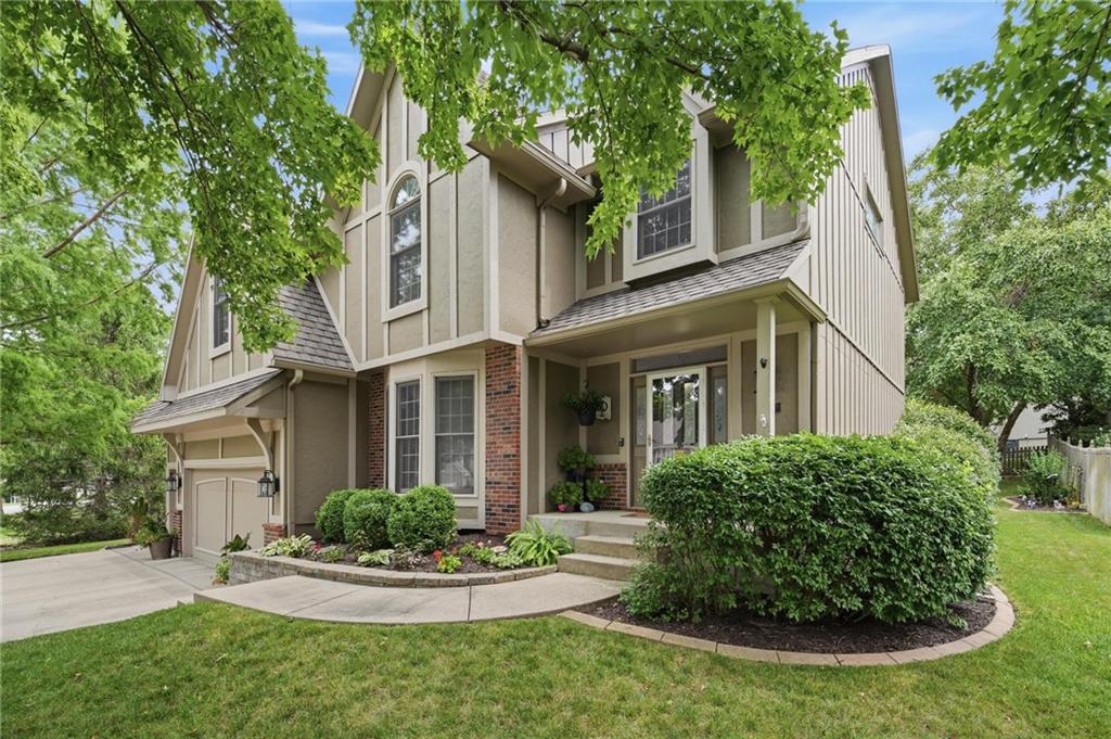 2nd image of 2507 Ne 78th Ter, Kansas City, MO 64118 | MLS# 2632253