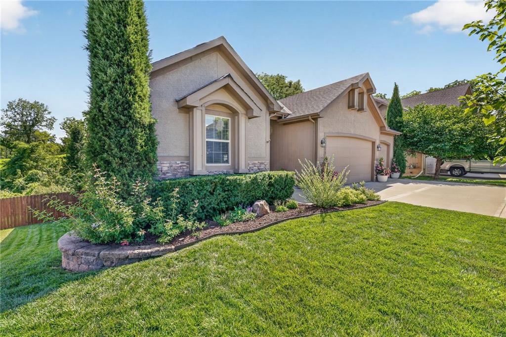 2nd image of 10115 N Miller Ln, Kansas City, KS 66109 | MLS# 2632258