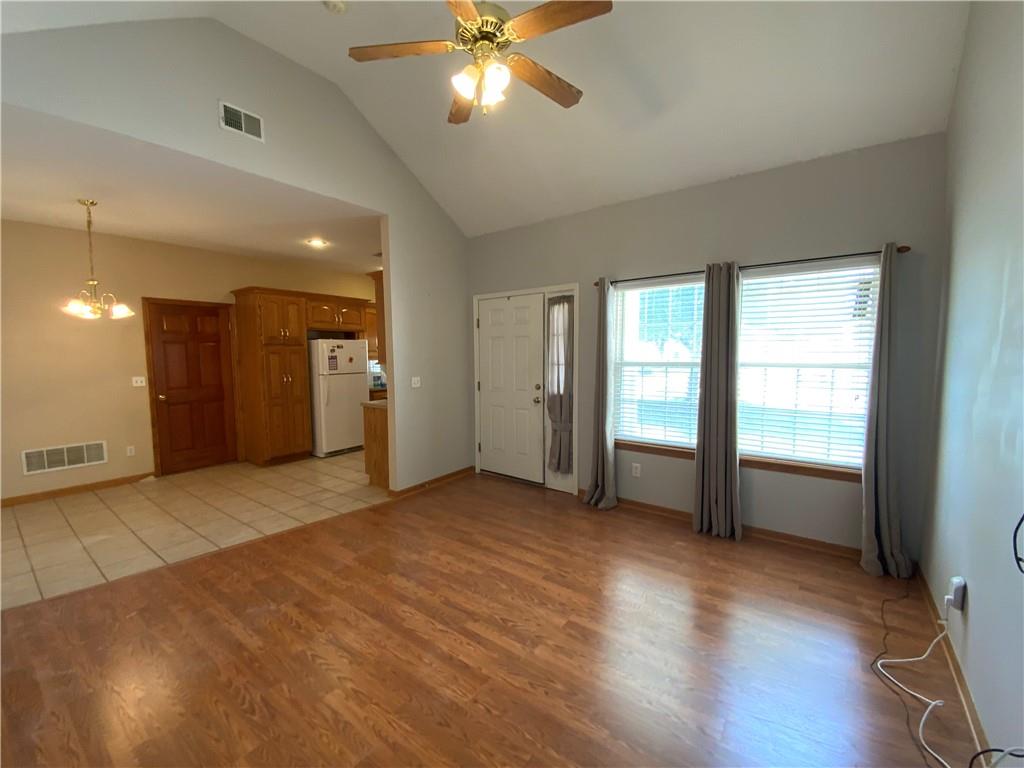 5th image of 8320 Waverly Ave, Kansas City, KS 66109 | MLS# 2632262