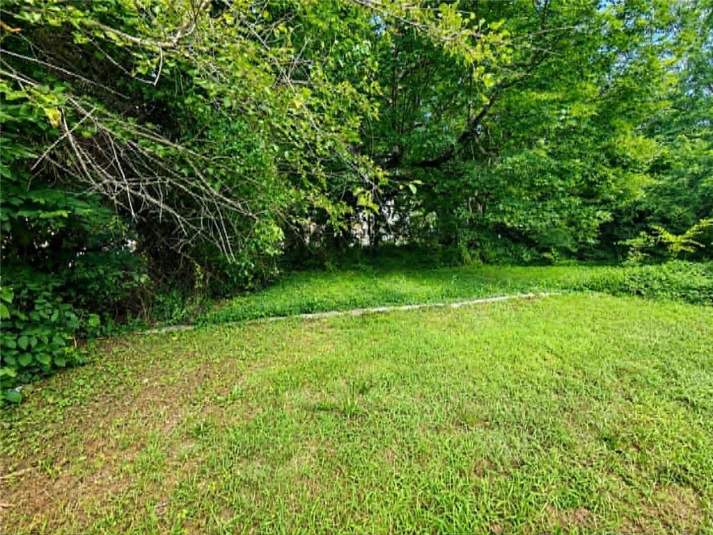 3rd image of 335 E 10th St, Baxter Springs, KS 66713 | MLS# 2632265