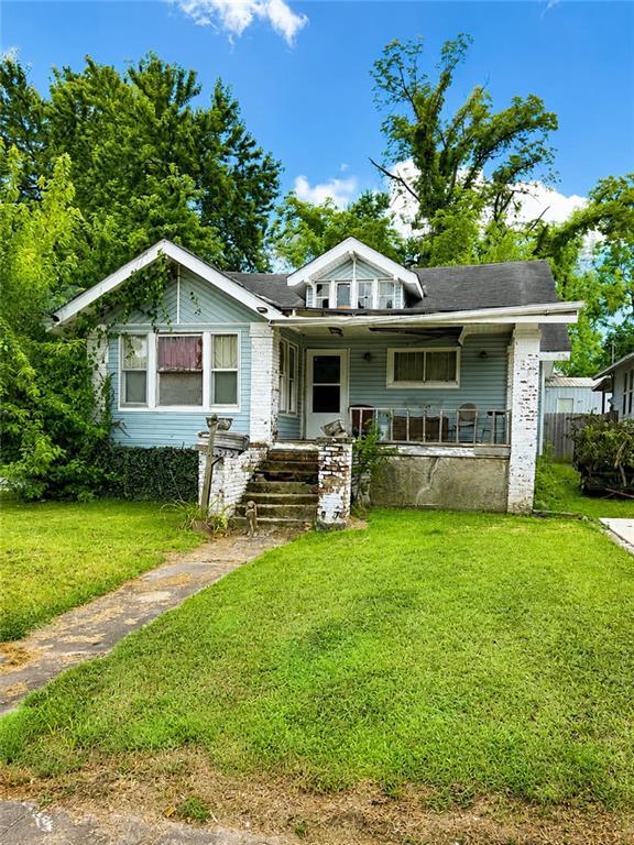 1st image of 335 E 10th St, Baxter Springs, KS 66713 | MLS# 2632265