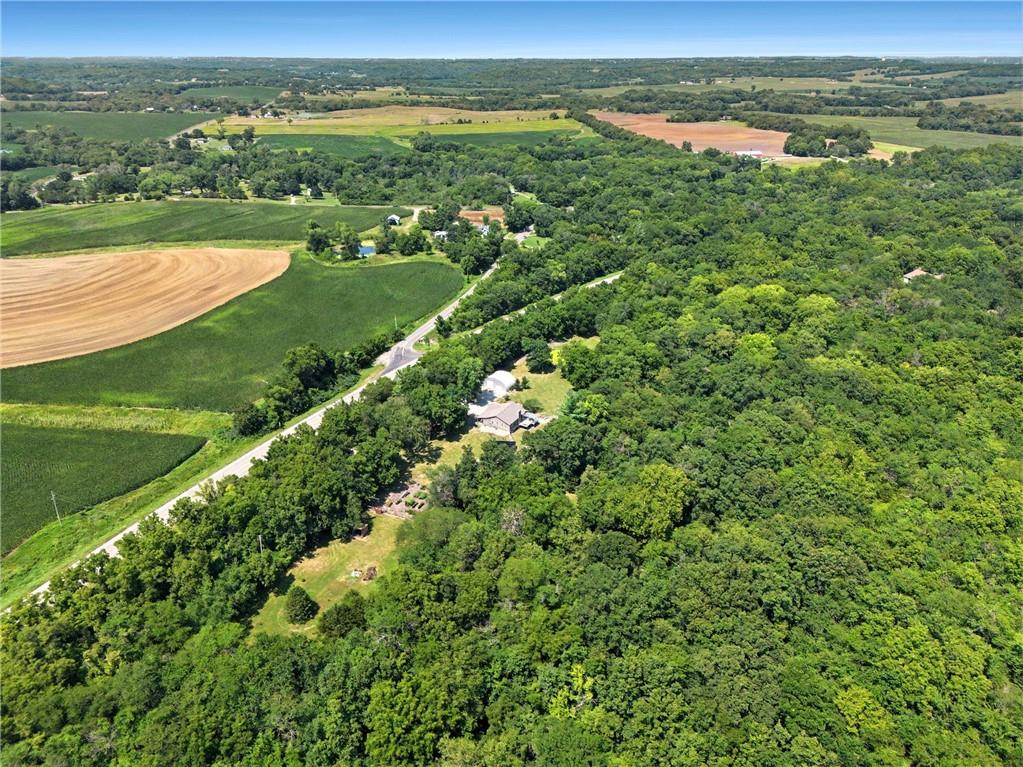 35th image of 24451 Chieftain Rd, Lawrence, KS 66044 | MLS# 2632280