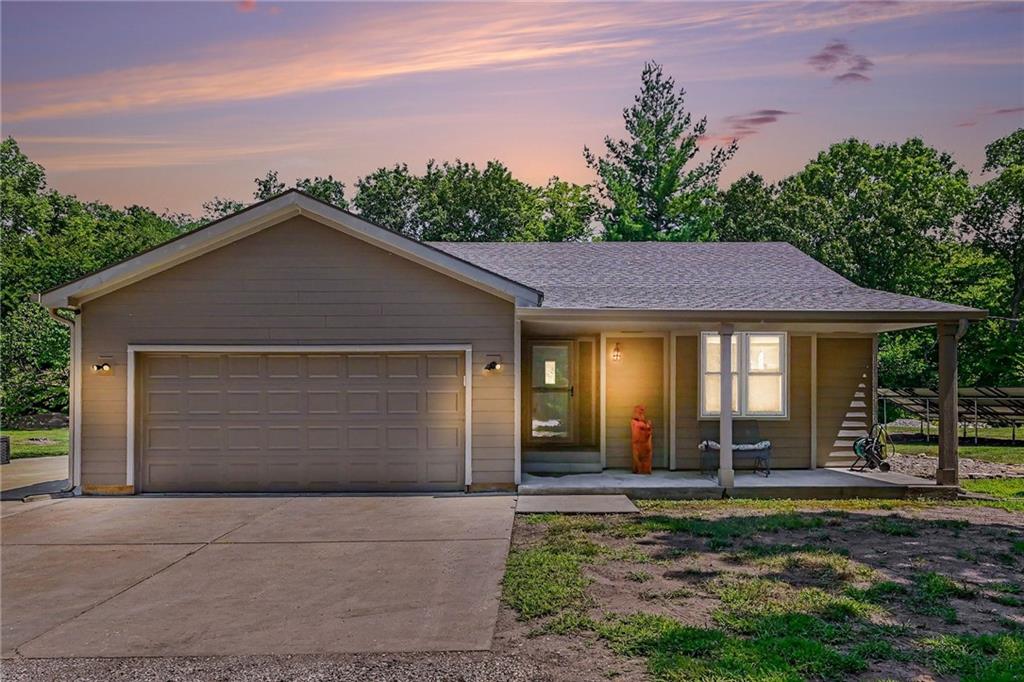 1st image of 24451 Chieftain Rd, Lawrence, KS 66044 | MLS# 2632280