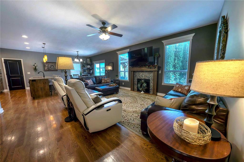 2nd image of 6208 Crystal Ln, Lawrence, KS 66049 | MLS# 2632289
