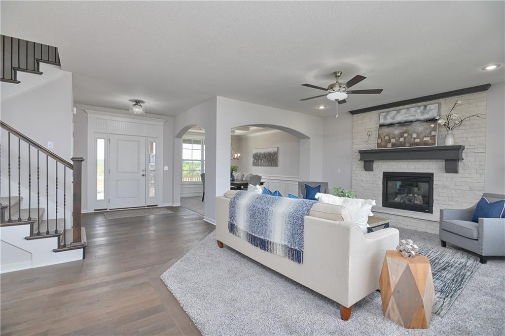 4th image of 6012 Arapahoe St, Shawnee, KS 66226 | MLS# 2632311