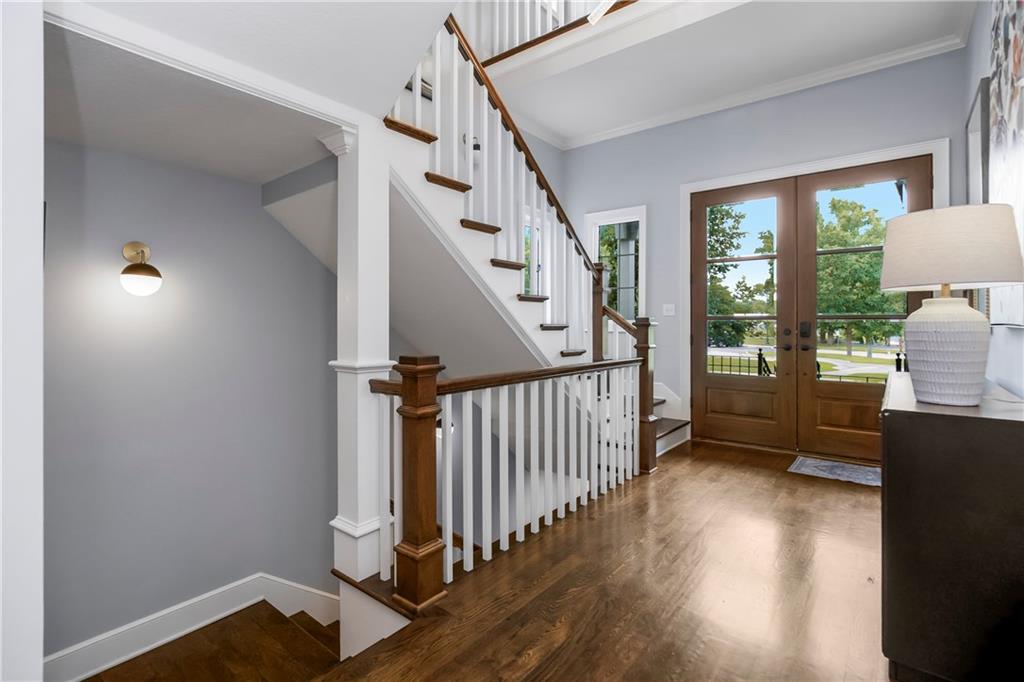 3rd image of 5207 Meadowbrook Pkwy, Overland Park, KS 66207 | MLS# 2632318