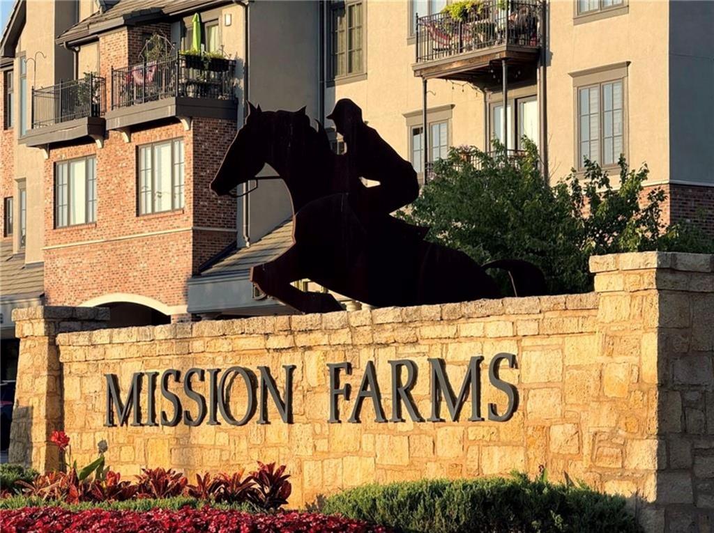 4th image of 10511 Mission Rd #312, Leawood, KS 66206 | MLS# 2632332