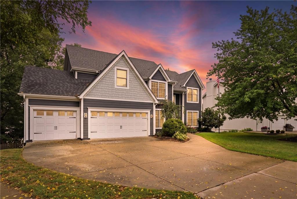 3rd image of 809 Cottonwood Pl, Liberty, MO 64068 | MLS# 2632345