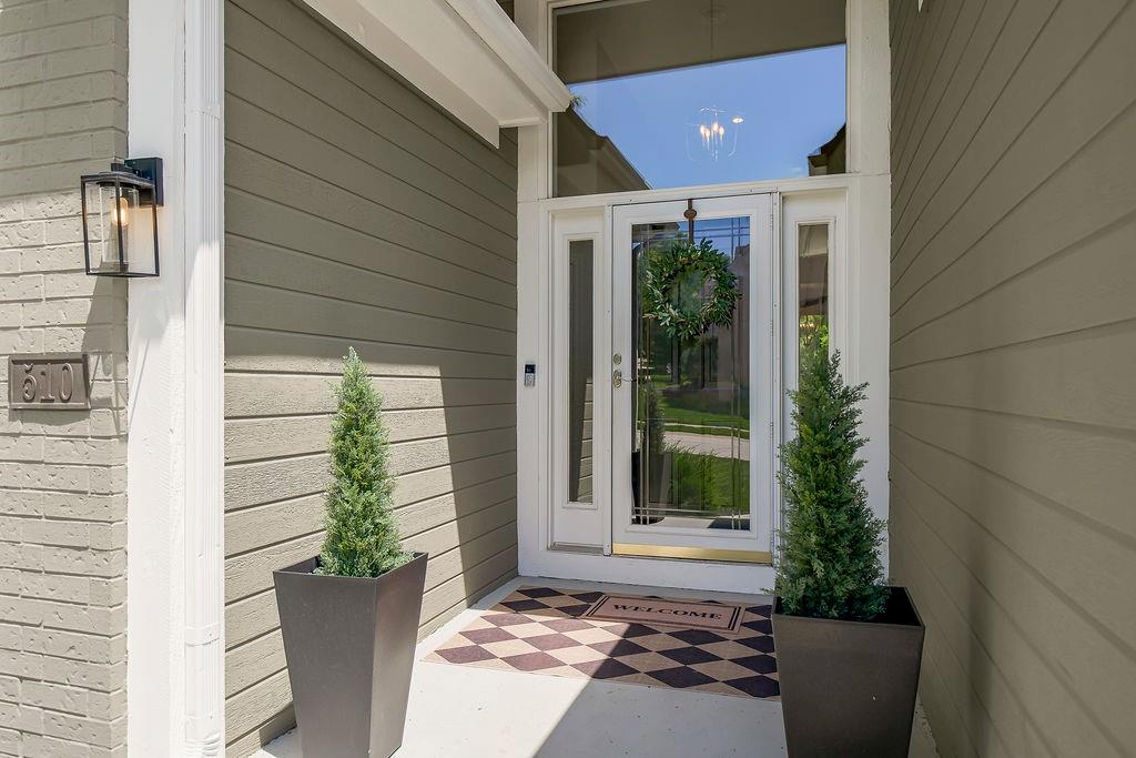 2nd image of 510 E 122nd St, Kansas City, MO 64145 | MLS# 2632349