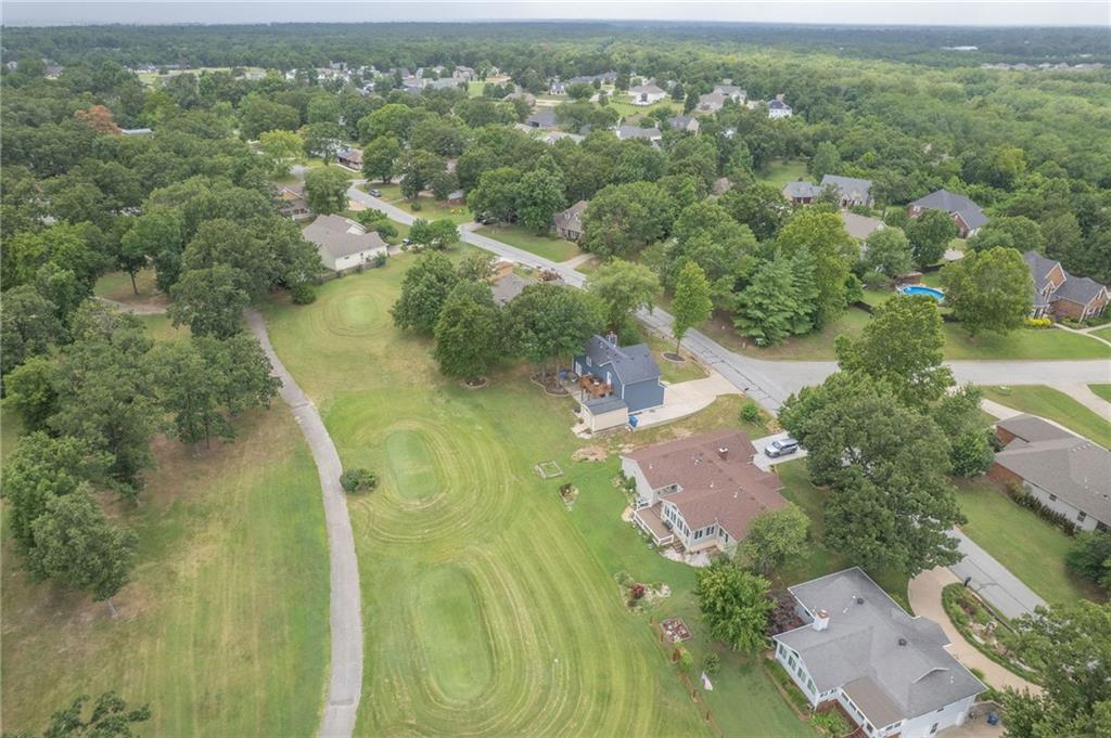2nd image of 212 Lakeview Ln, Carl Junction, MO 64834 | MLS# 2632353