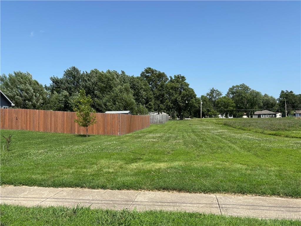 19th image of 747 S Beech St, Ottawa, KS 66067 | MLS# 2632382