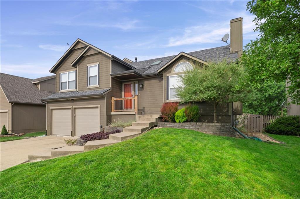 3rd image of 16398 S Sunset St, Olathe, KS 66062 | MLS# 2632413