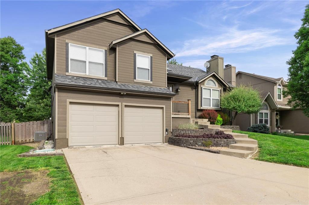 2nd image of 16398 S Sunset St, Olathe, KS 66062 | MLS# 2632413