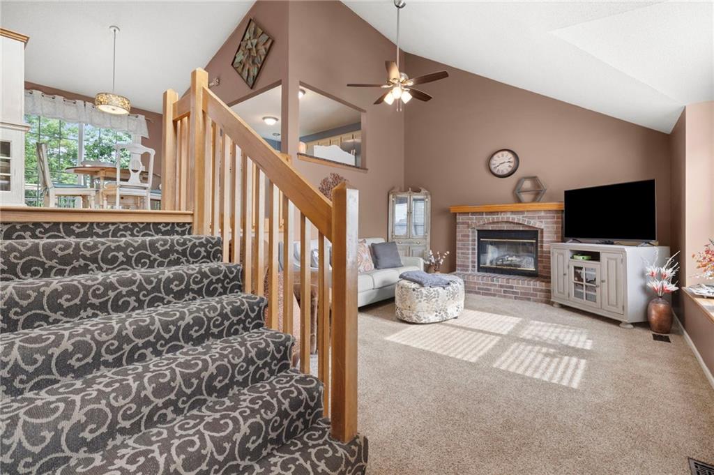 4th image of 16398 S Sunset St, Olathe, KS 66062 | MLS# 2632413