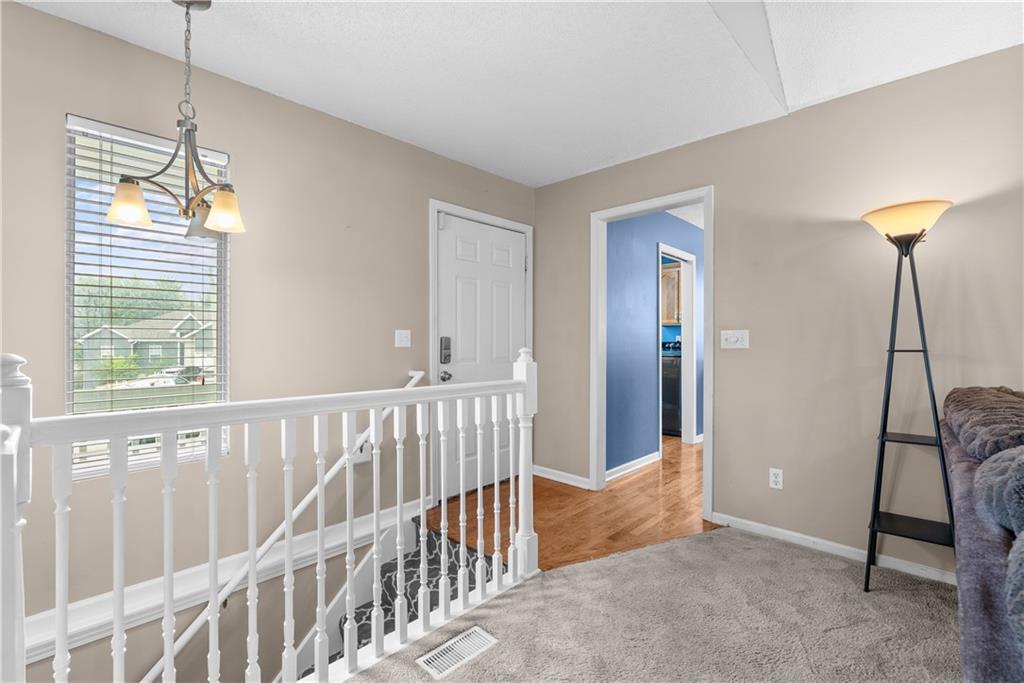 3rd image of 1218 Windcrest Ct, Grain Valley, MO 64029 | MLS# 2632415