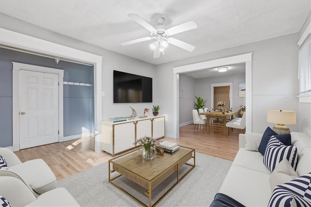 4th image of 3741 Olive St, Kansas City, MO 64109 | MLS# 2632495