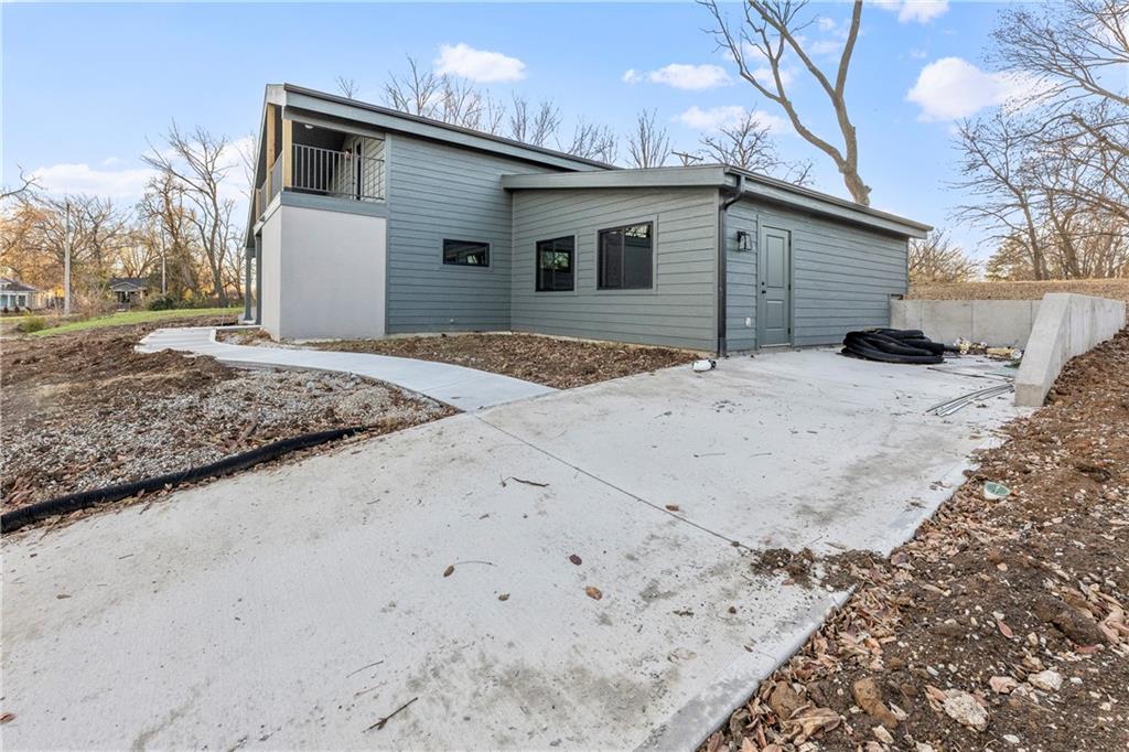 3rd image of 2522 Cissna St, Kansas City, KS 66104 | MLS# 2632519