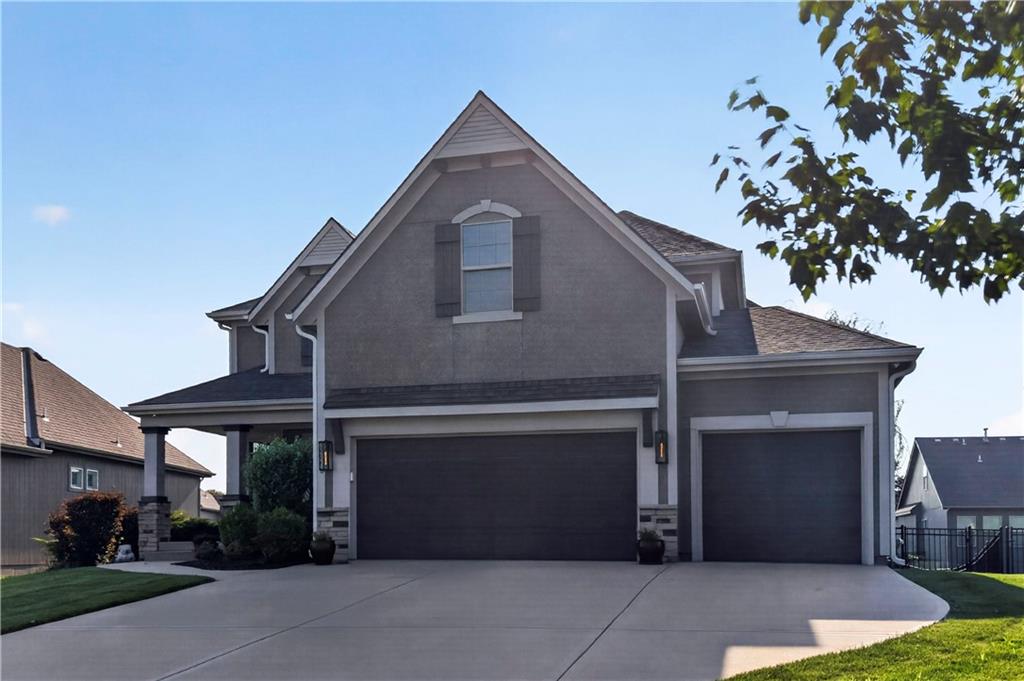 4th image of 12168 S Valley Rd, Olathe, KS 66061 | MLS# 2632527