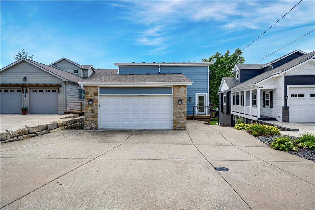 2nd image of 3 W St, Lake Lotawana, MO 64086 | MLS# 2632534