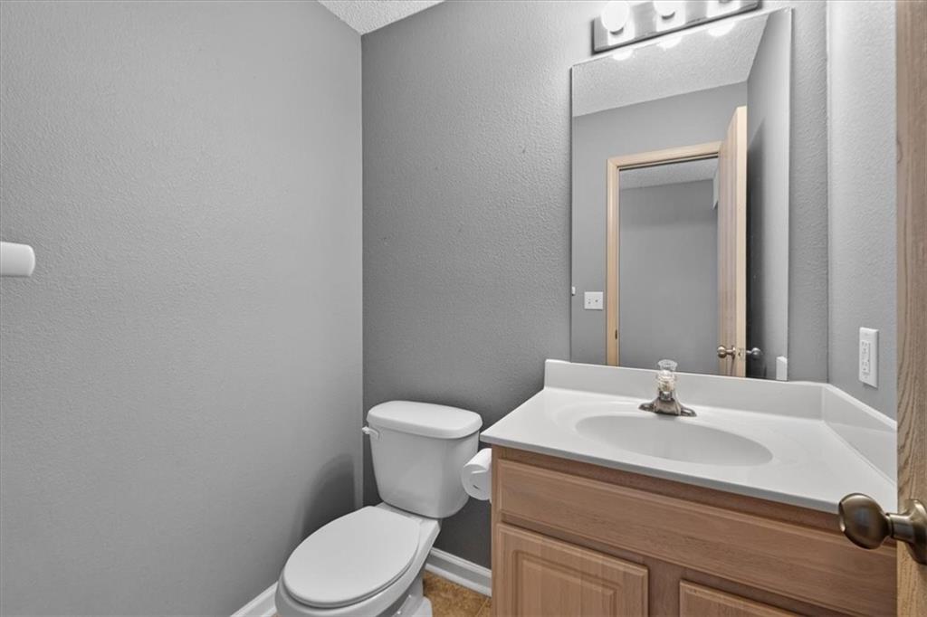 5th image of 3529 Ne Austin Dr, Lees Summit, MO 64064 | MLS# 2632557