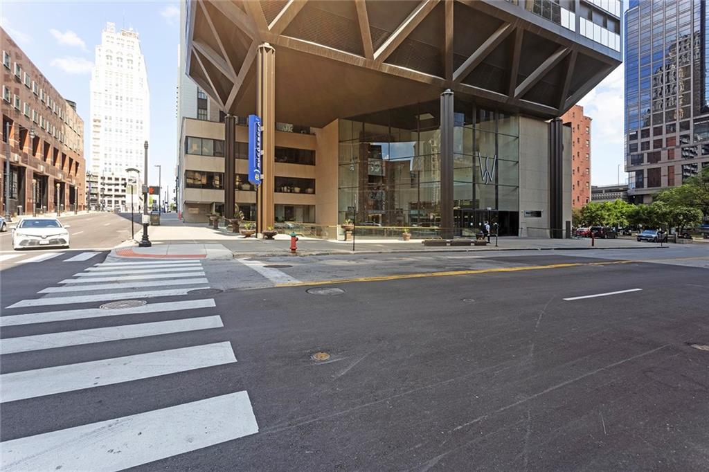 Homes for sale in Kansas City, MO | 1101 Walnut St #1005, Kansas City, MO 64106 | MLS# 2632565