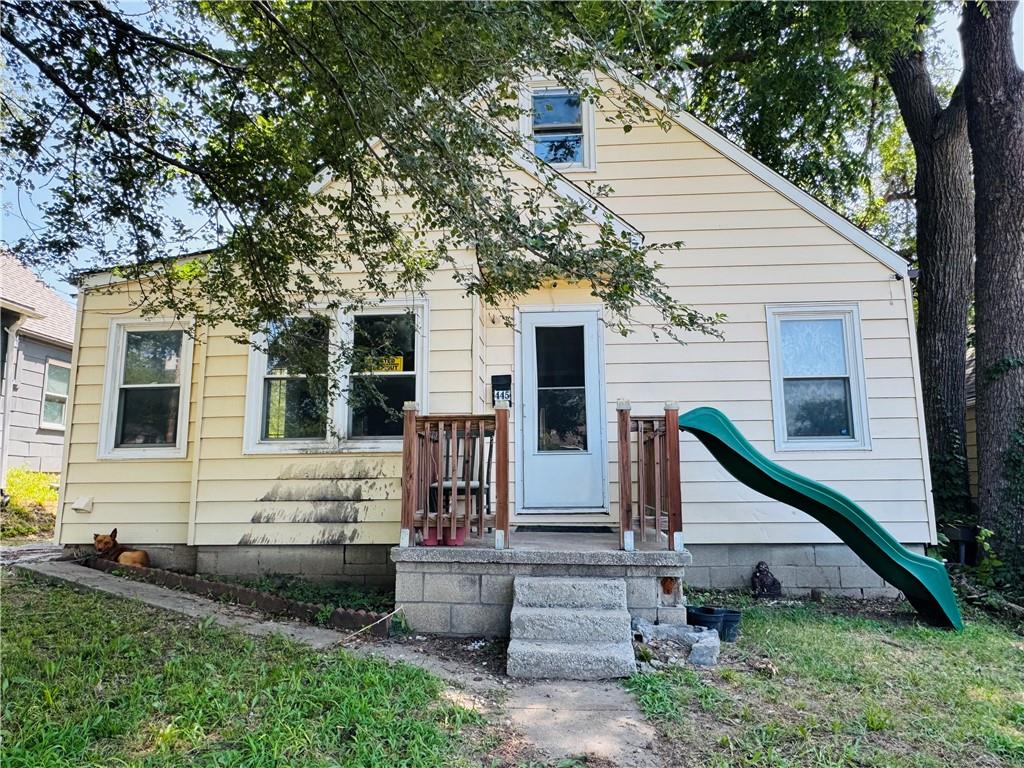 1st image of 445 N Quincy Ave, Kansas City, MO 64123 | MLS# 2632573
