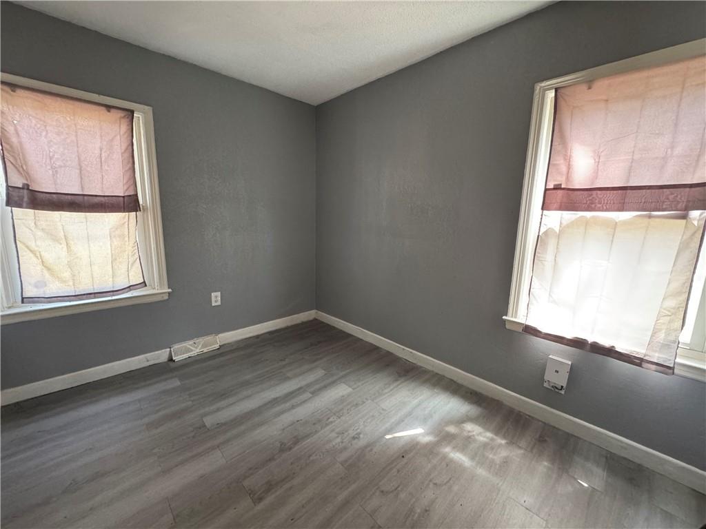 5th image of 445 N Quincy Ave, Kansas City, MO 64123 | MLS# 2632573