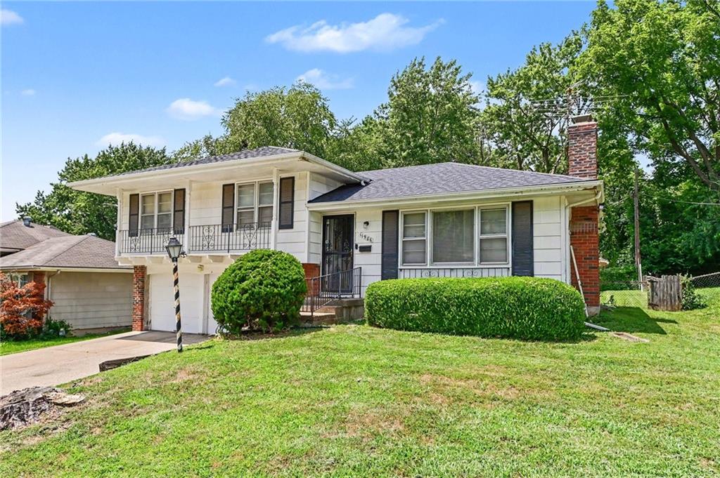 Homes for sale in Grandview, MO | 11906 Fuller Ave, Grandview, MO 64030 | MLS# 2632574