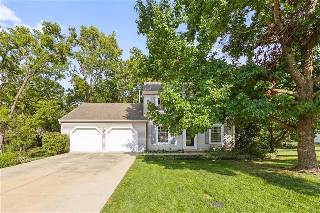 2nd image of 316 Boulder St, Lawrence, KS 66049 | MLS# 2632575
