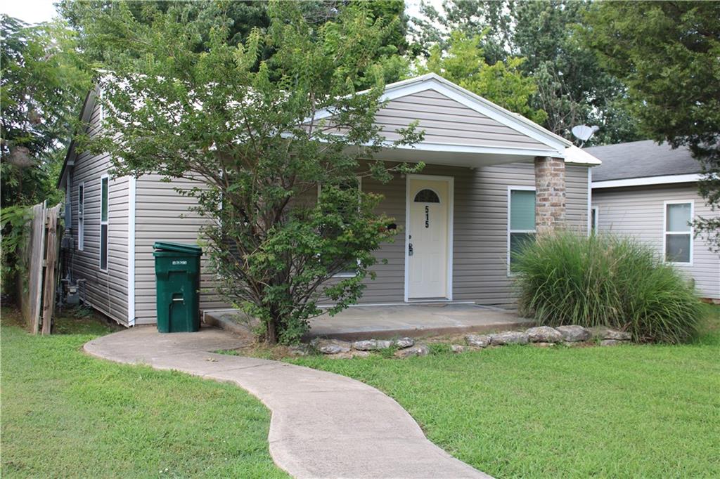 Homes for sale in Pittsburg, KS | 515 E Jackson St, Pittsburg, KS 66762 | MLS# 2632578