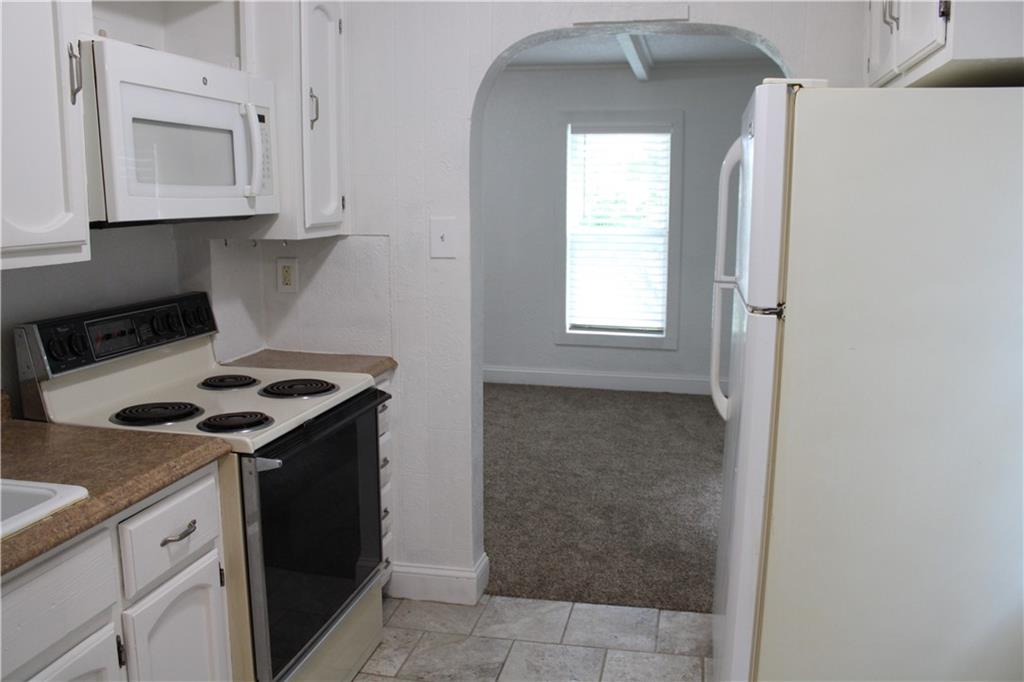 Homes for sale in Pittsburg, KS | 515 E Jackson St, Pittsburg, KS 66762 | MLS# 2632578