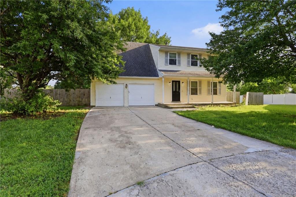 2nd image of 201 N Poplar Dr, Gardner, KS 66030 | MLS# 2632579