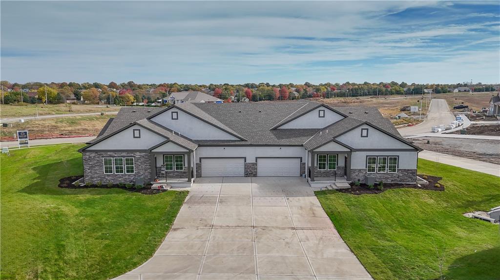 5th image of 105 S Diane Dr, Olathe, KS 66061 | MLS# 2632594
