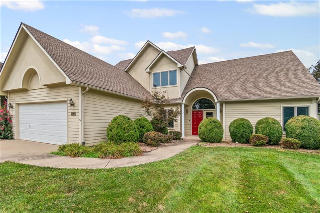 1st image of 1405 Kensington Ct, Warrensburg, MO 64093 | MLS# 2632608