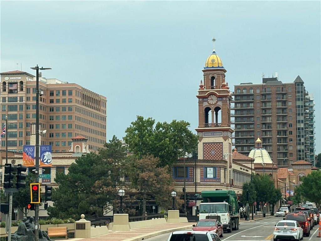 2nd image of 4512 Jefferson St, Kansas City, MO 64111