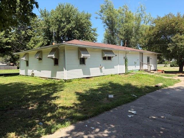 Homes for sale in Saint Joseph, MO | 218 Wilmer Ln, Saint Joseph, MO 64504 | MLS# 2632633