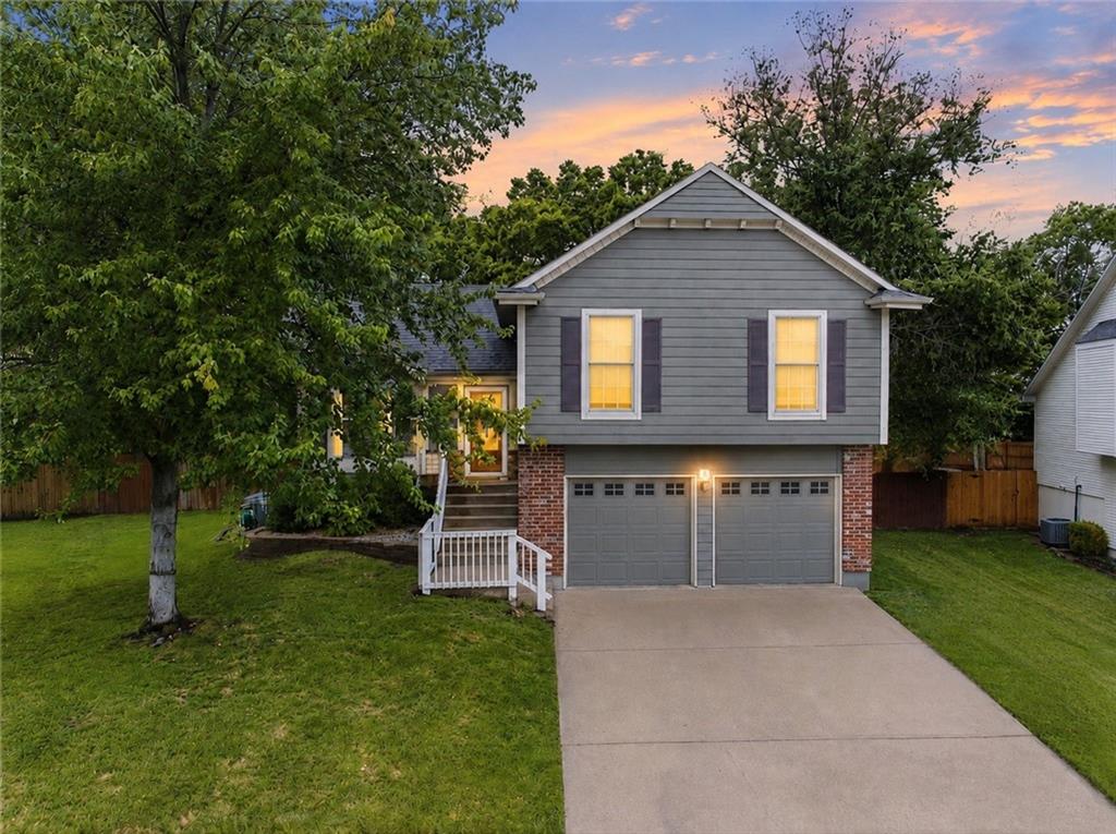 1st image of 22625 W 64th Ter, Shawnee, KS 66226 | MLS# 2632635