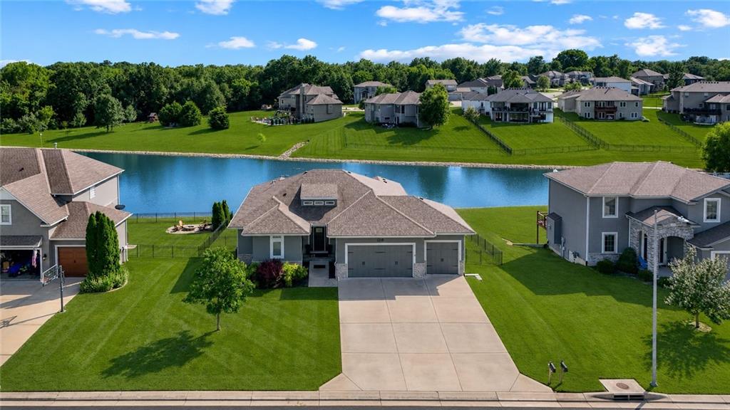 2nd image of 1218 Hillmann Ln, Warrensburg, MO 64093 | MLS# 2632640