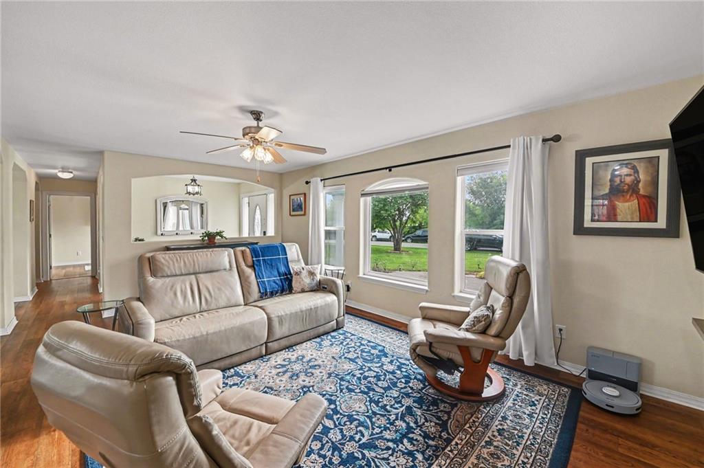 3rd image of 20350 Orchard Ln, St Joseph, MO 64505 | MLS# 2632662
