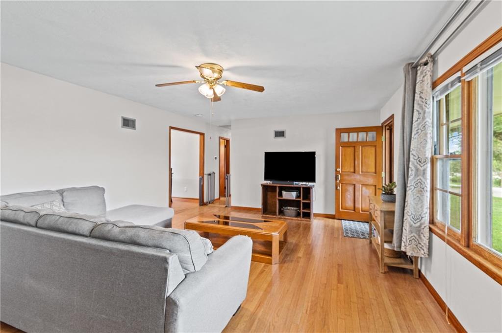 5th image of 804 Sw 19Th St, Blue Springs, MO 64015 | MLS# 2632672