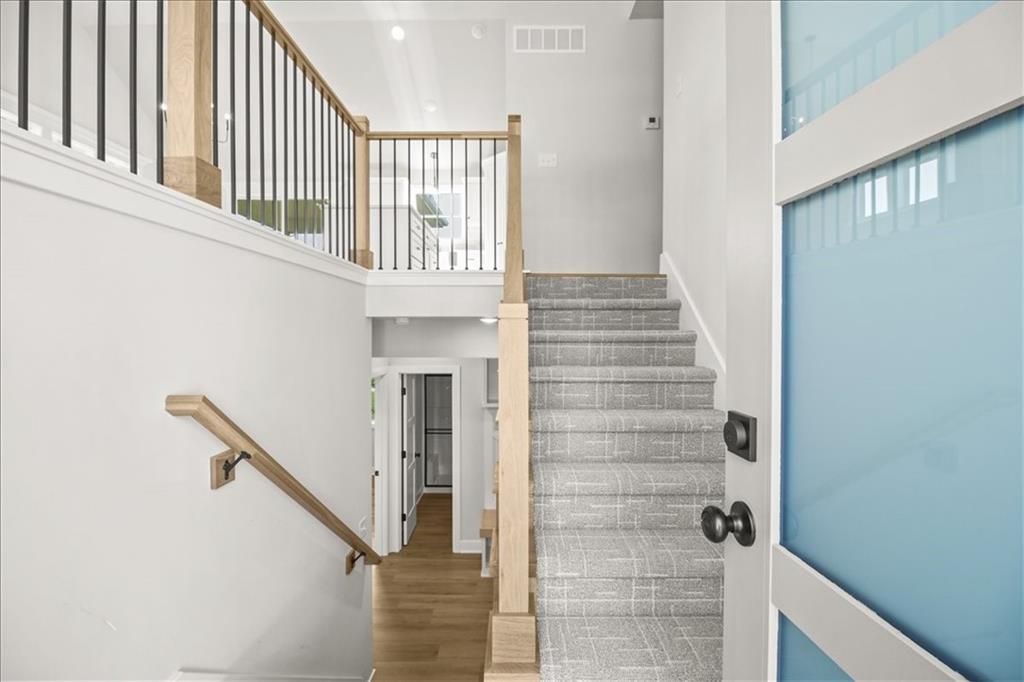 2nd image of 1325 N Holland Ct, Independence, MO 64056 | MLS# 2632687