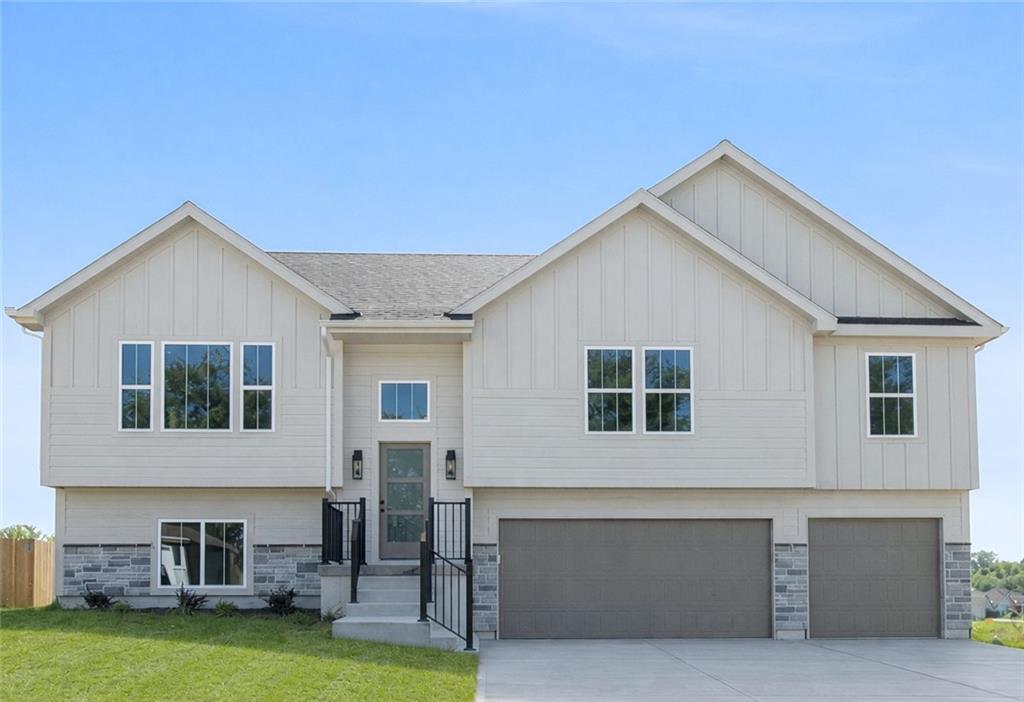 1st image of 1325 N Holland Ct, Independence, MO 64056 | MLS# 2632687