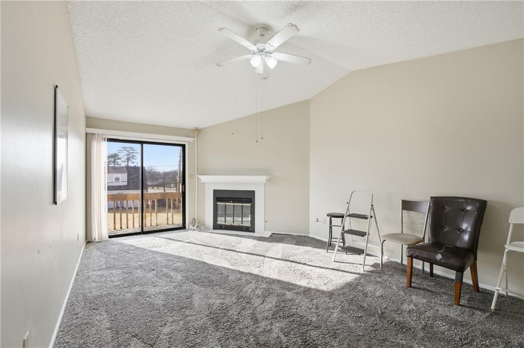 Homes for sale in Kansas City, MO | 8139 Holmes Rd #202, Kansas City, MO 64131 | MLS# 2632688