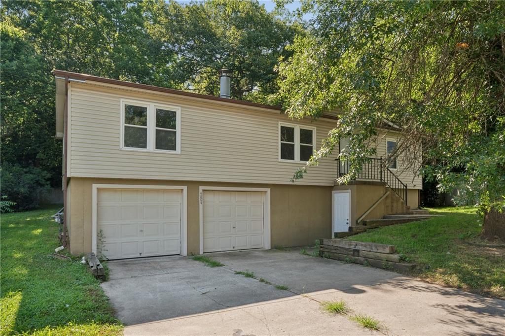 1st image of 4804 W Christie Cir, Blue Springs, MO 64015 | MLS# 2632718