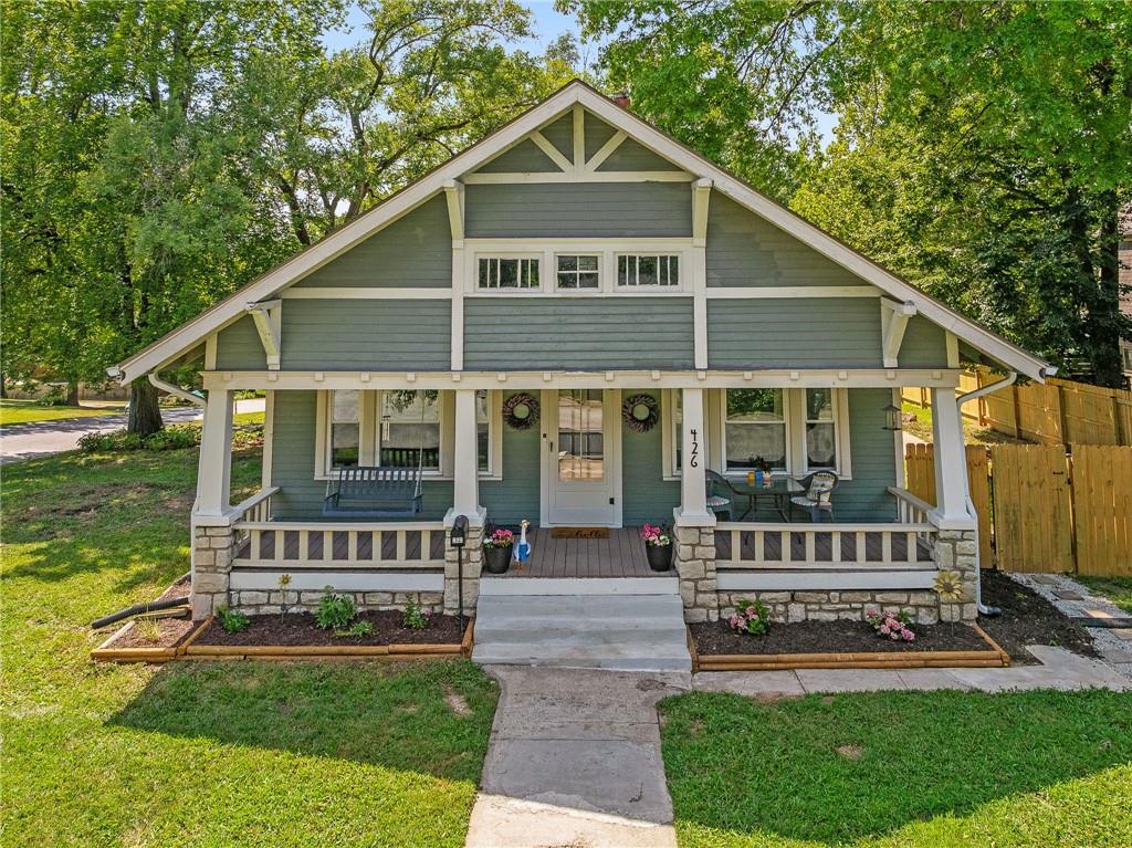 1st image of 426 N Nettleton Ave, Bonner Springs, KS 66012 | MLS# 2632720