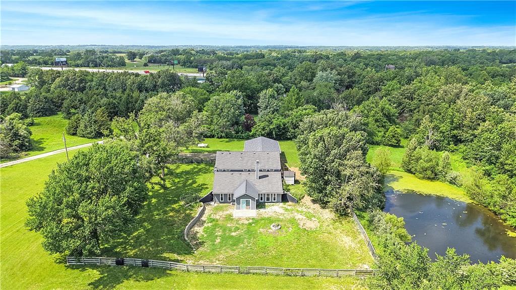 1st image of 5318 S Stillhouse Rd, Oak Grove, MO 64075 | MLS# 2632725