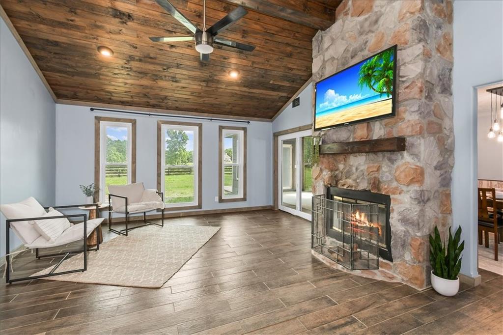 3rd image of 5318 S Stillhouse Rd, Oak Grove, MO 64075 | MLS# 2632725